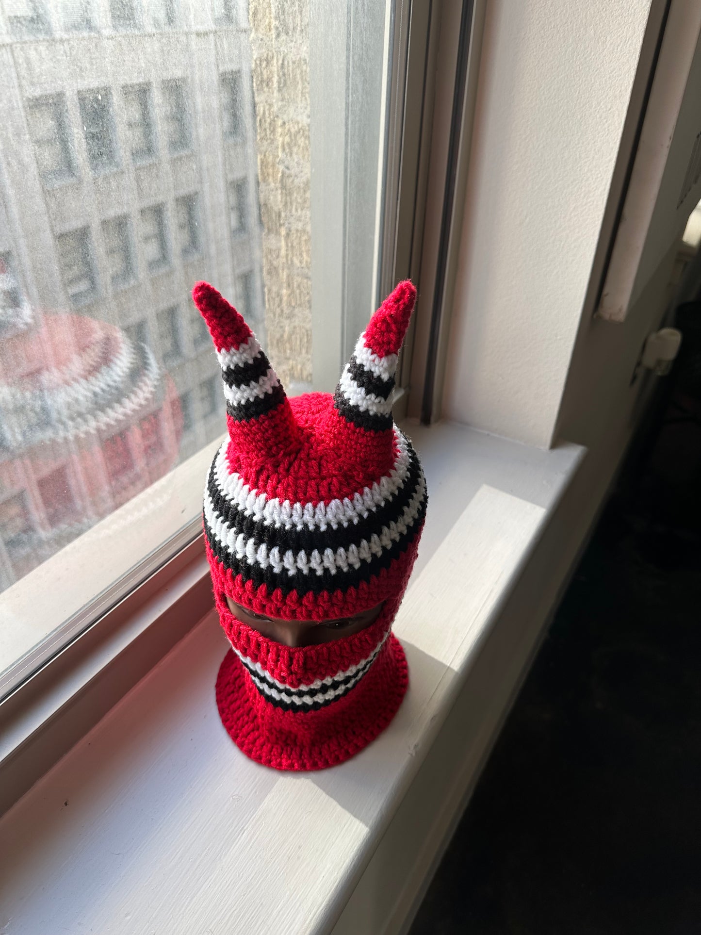 Odumodu horned ski mask