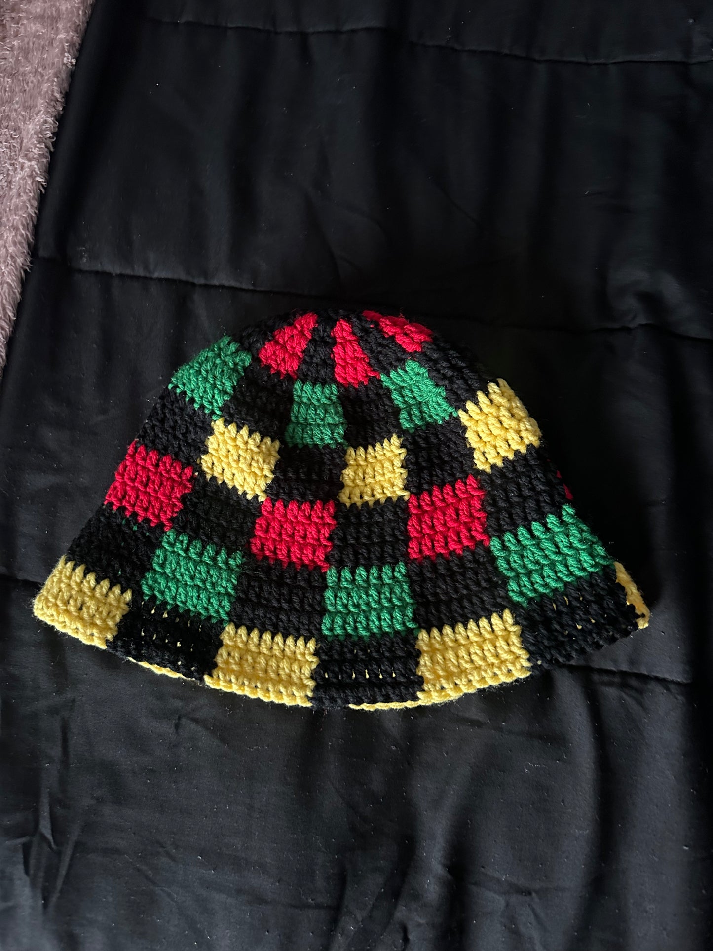 Ghanaian flag checkered bucket hat