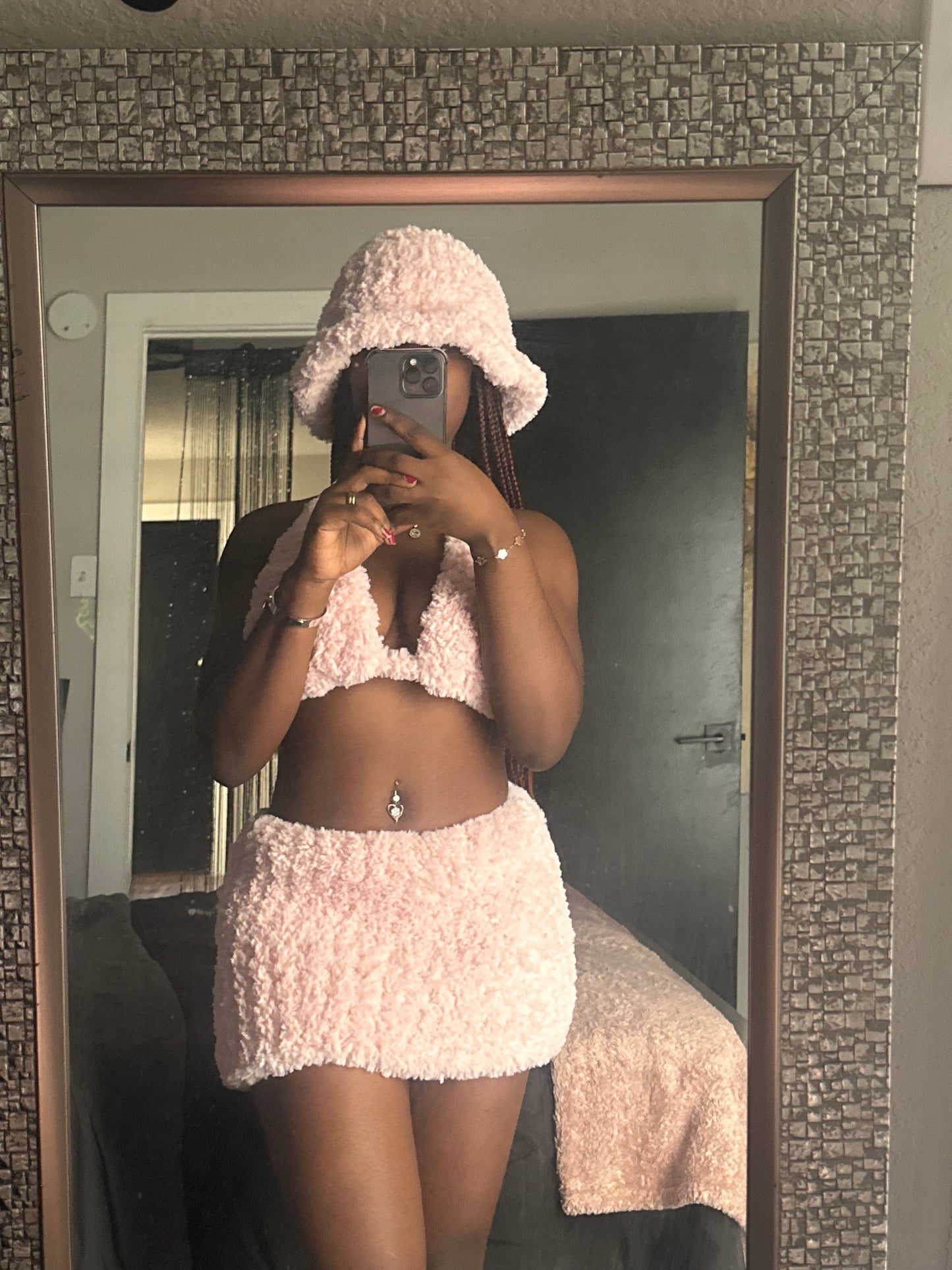 California breeze faux fur skirt set