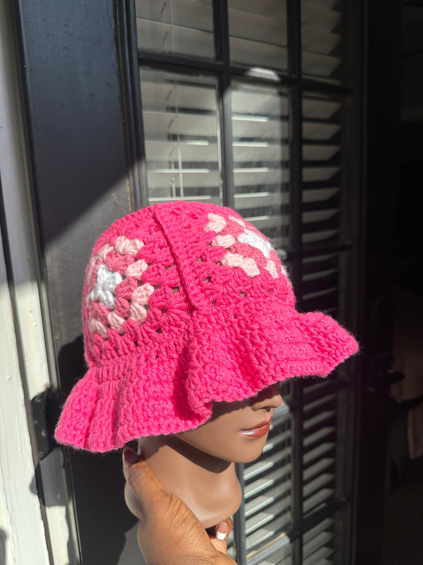 Pink Roses bucket hat