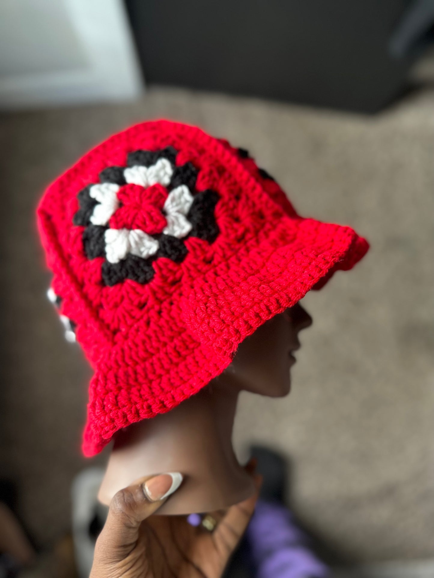 Red Rose bucket hat